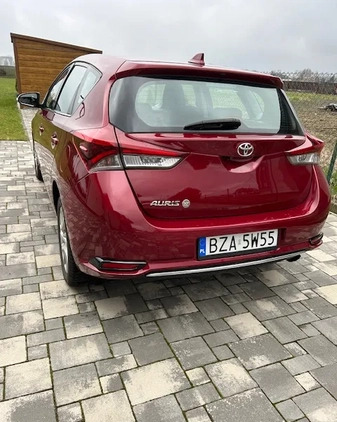 Toyota Auris cena 57900 przebieg: 67000, rok produkcji 2017 z Zambrów małe 92